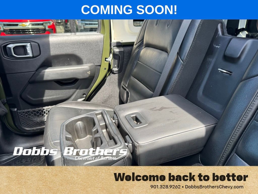 Used 2021 Jeep Wrangler Unlimited Sahara image 32