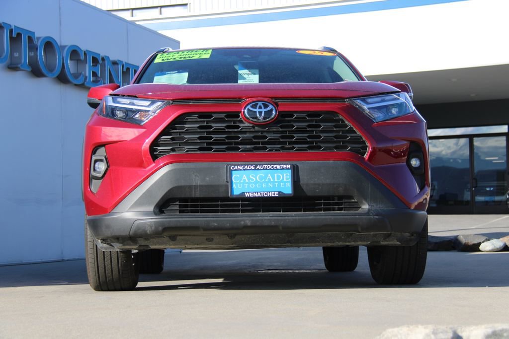 Used 2025 Toyota RAV4 XLE Premium w/ Weather Package image 2