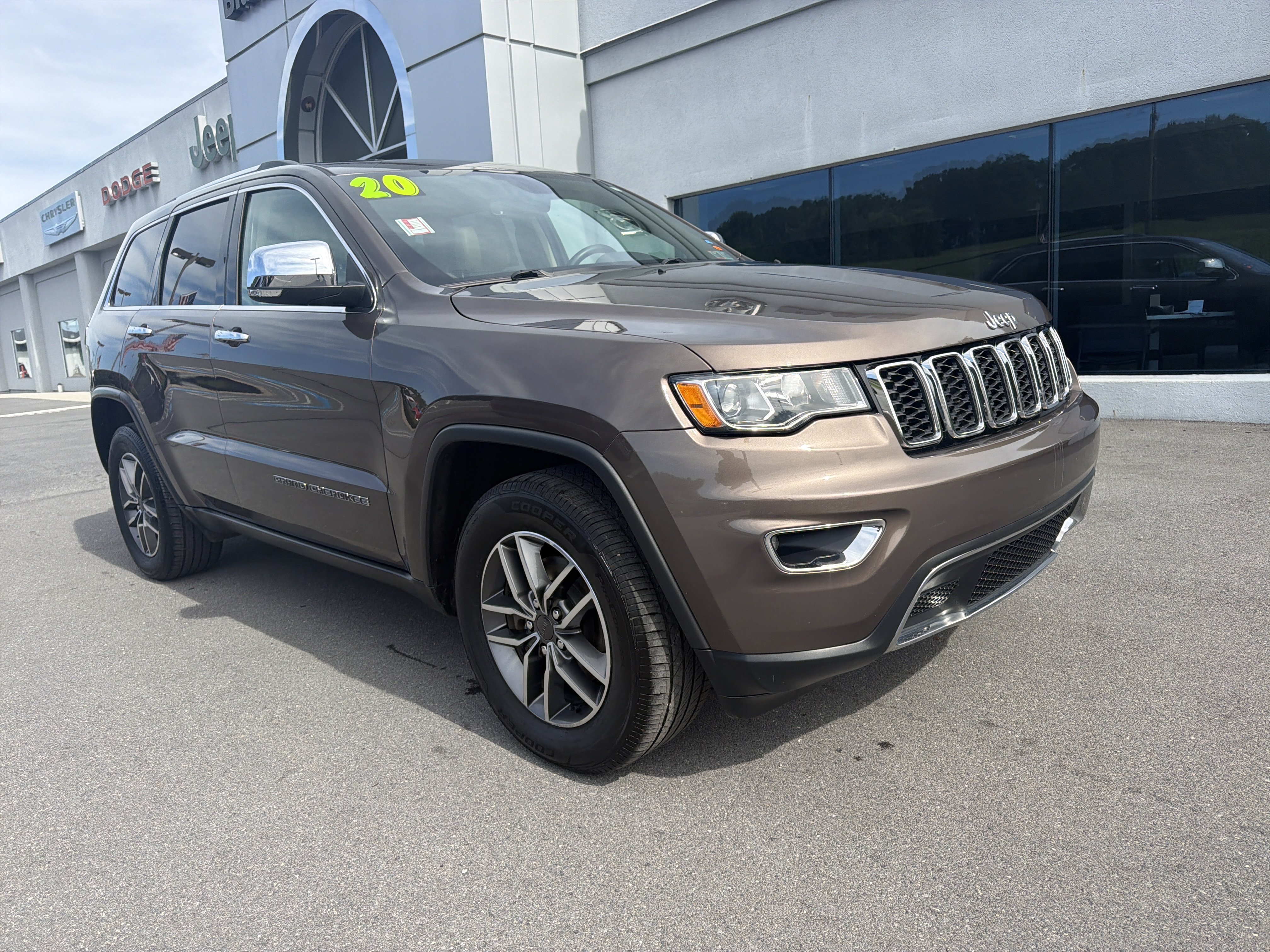 Used 2020 Jeep Grand Cherokee Limited w/ Trailer Tow Group IV AWD/4WD image 1