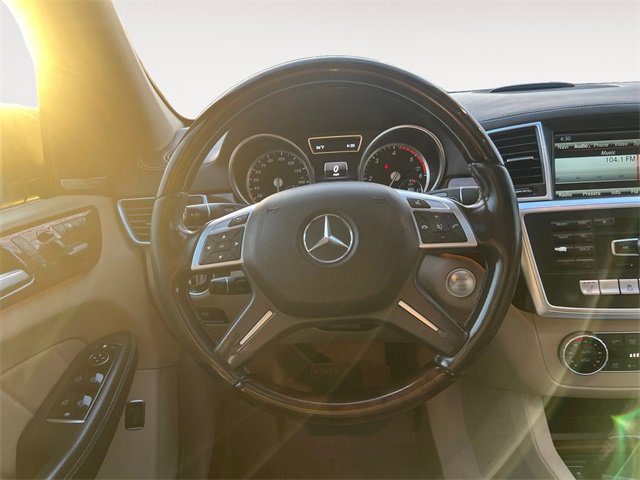 Used 2015 Mercedes-Benz GL 320 BlueTEC 4MATIC image 12