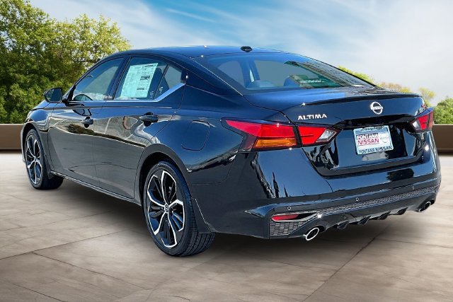 New 2026 Nissan Altima 2.5 SR FWD image 3
