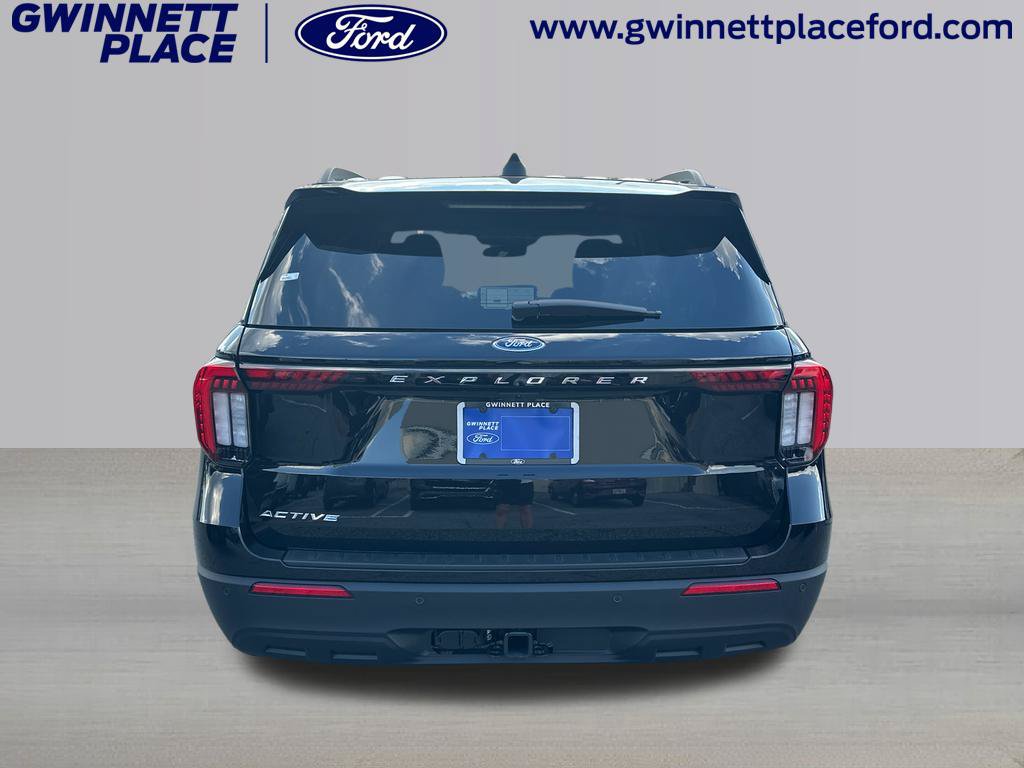 New 2026 Ford Explorer Active RWD image 6