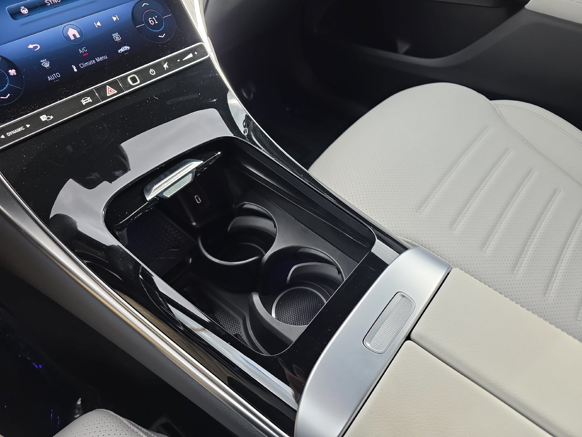 Certified 2026 Mercedes-Benz GLC 300 4MATIC image 25