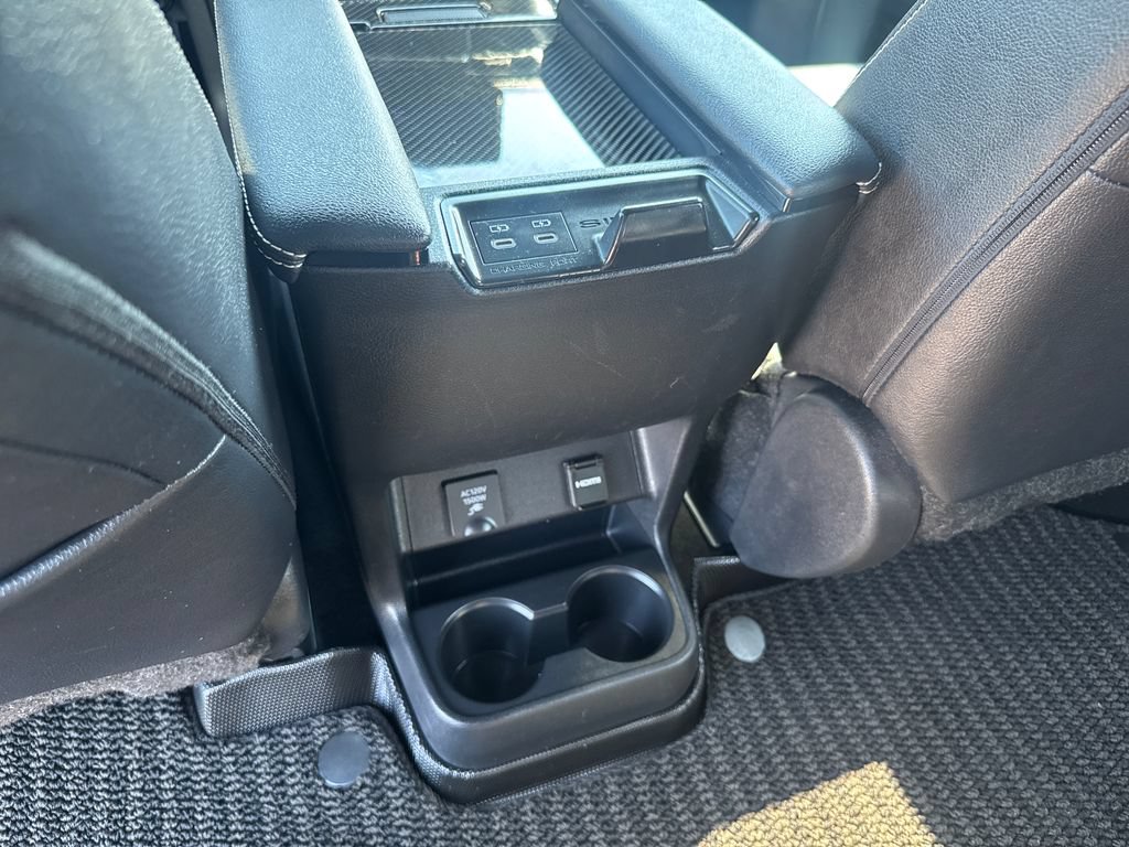 Used 2026 Toyota Sienna XSE AWD/4WD image 37