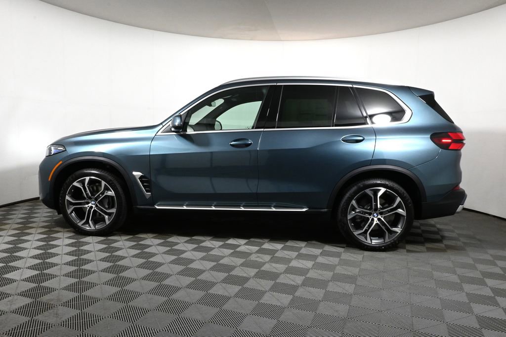 Used 2026 BMW X5 xDrive40i image 2