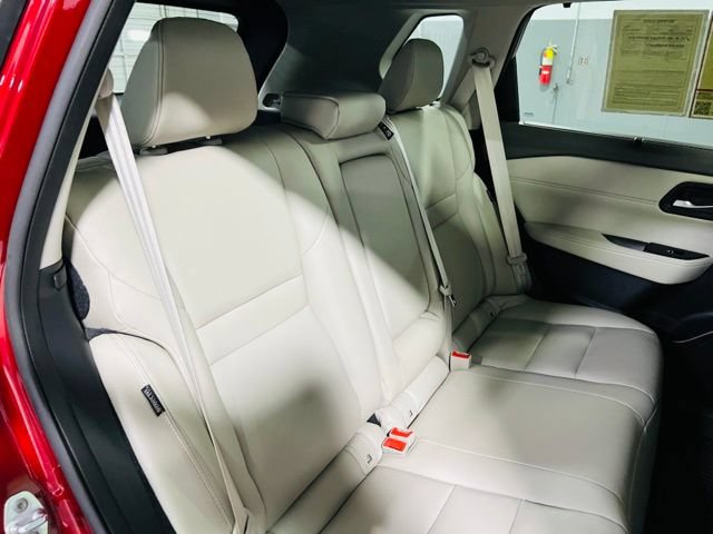 Used 2022 Nissan Rogue SL w/ SL Premium Package FWD image 31
