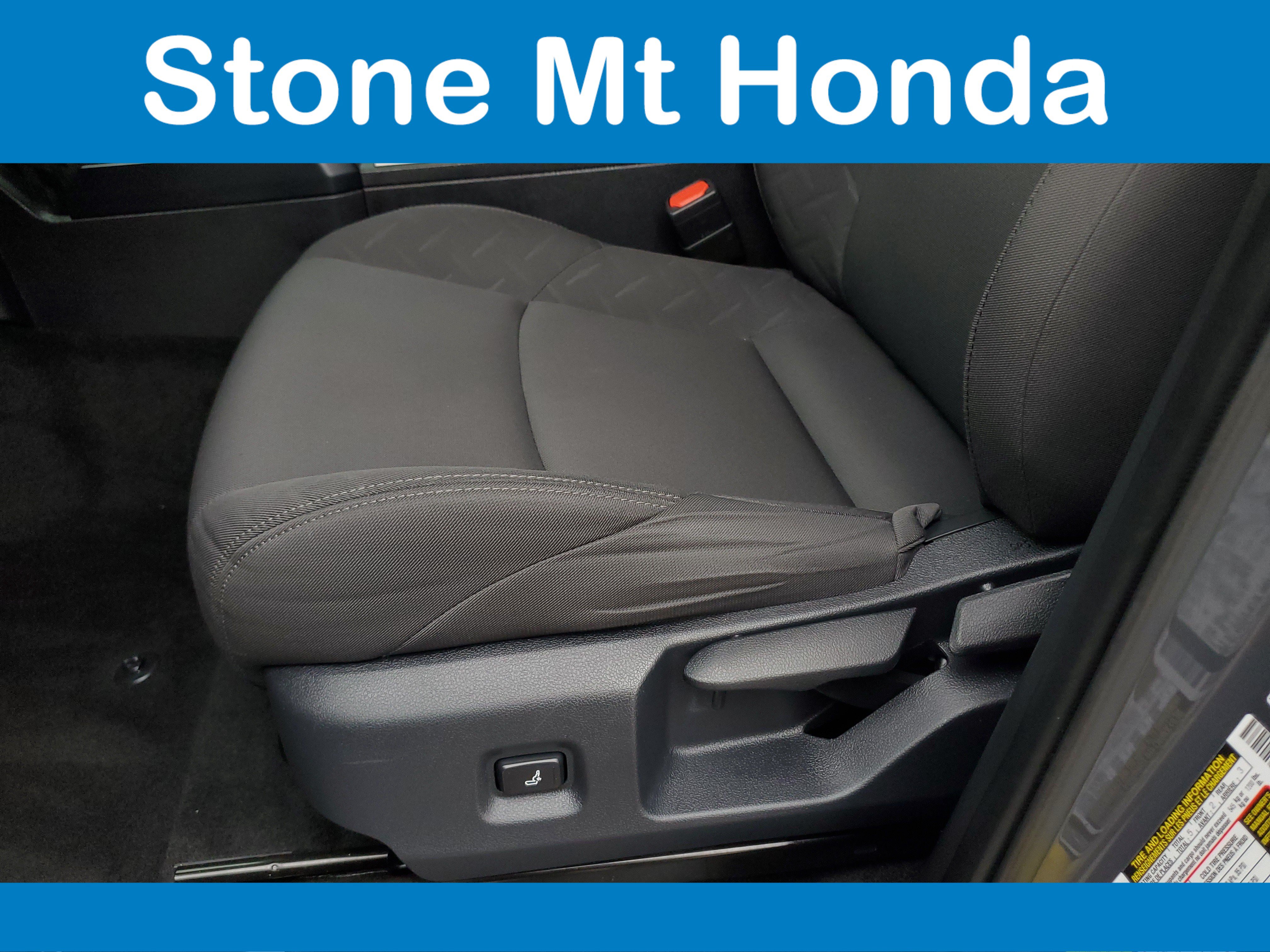 Used 2025 Toyota Tacoma SR5 RWD image 18