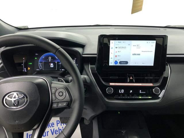 Used 2026 Toyota Corolla Cross SE image 19