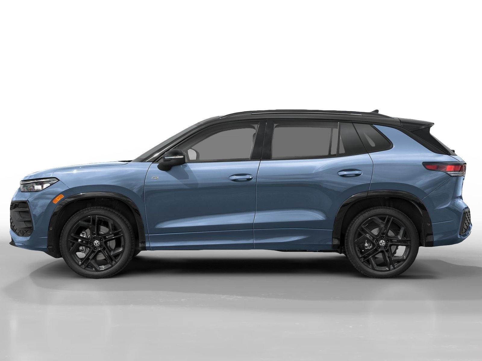 New 2026 Volkswagen Tiguan SE R-Line AWD/4WD image 3