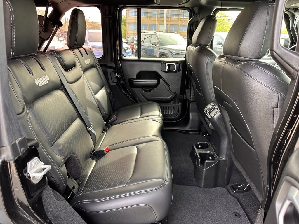 Used 2021 Jeep Wrangler Unlimited Sport image 20