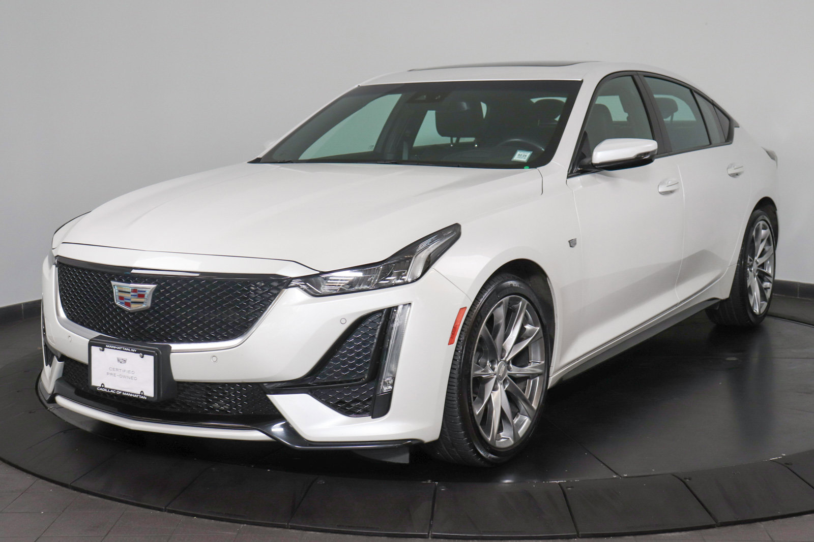 Used 2022 Cadillac CT5 Sport image 1