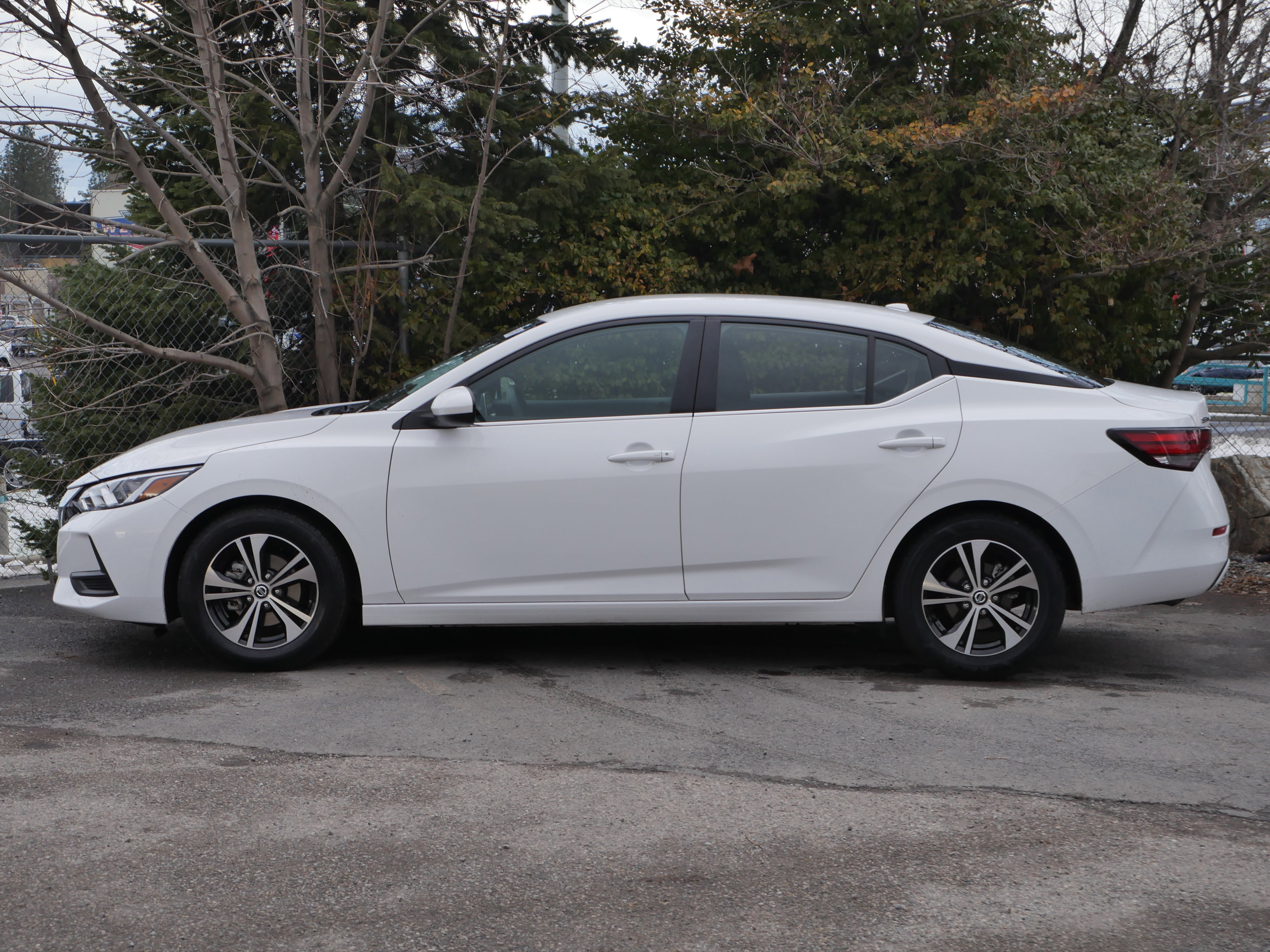 Certified 2023 Nissan Sentra SV image 14