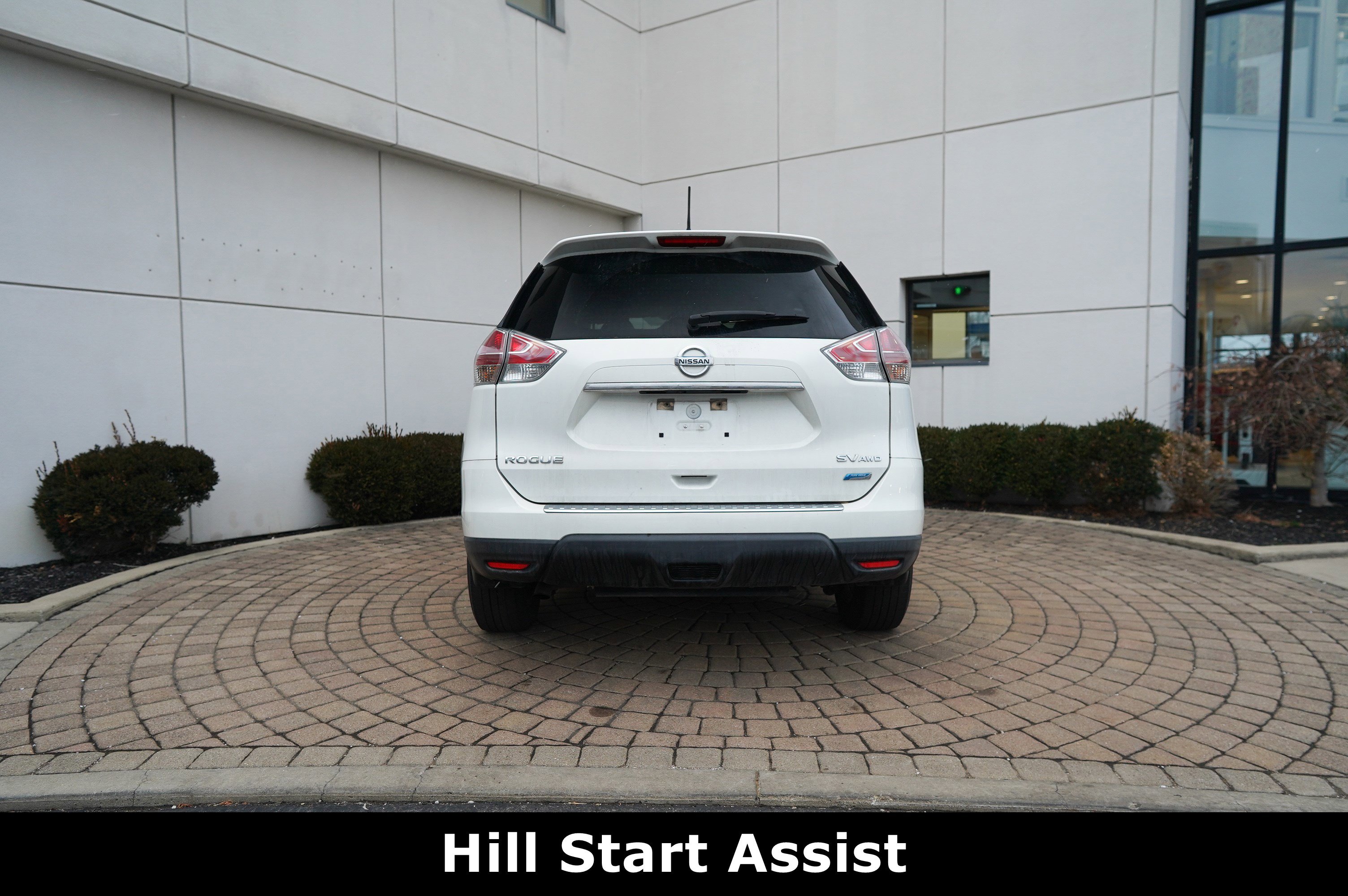 Used 2014 Nissan Rogue SV image 12