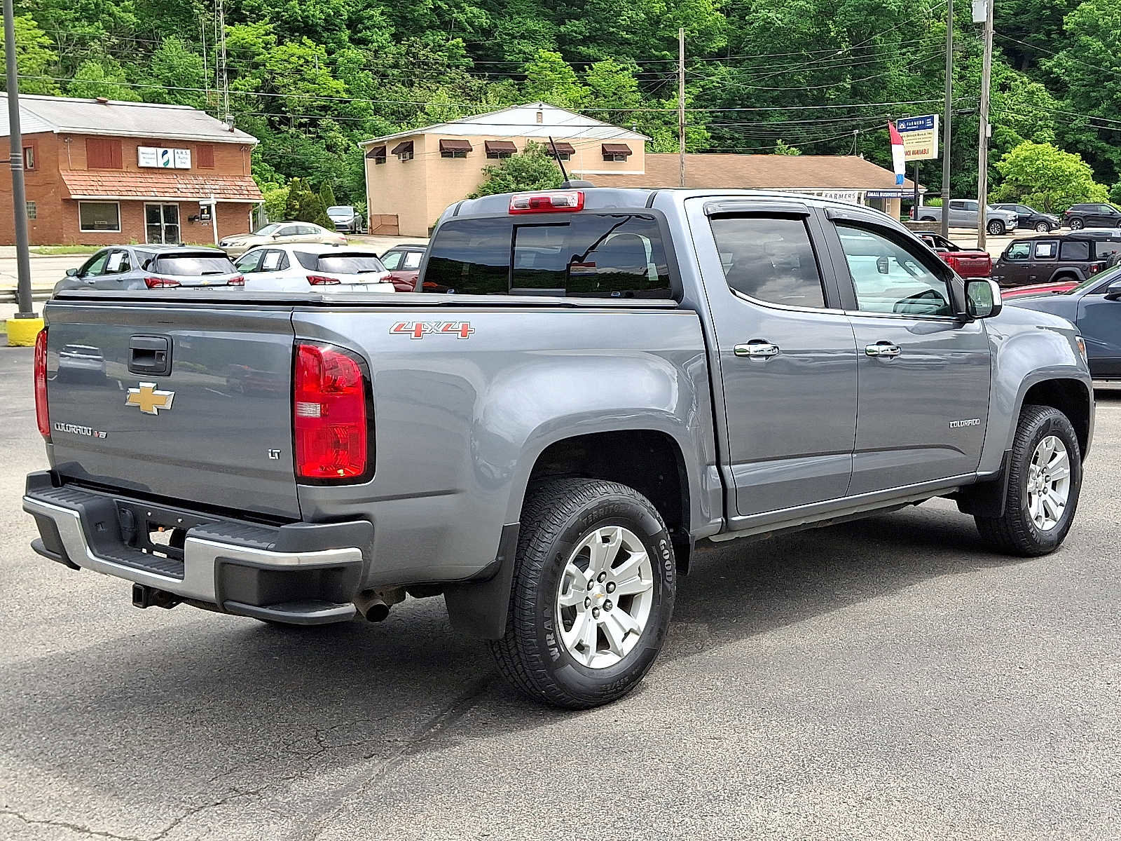 Used 2019 Chevrolet Colorado LT w/ Luxury Package, Chrome AWD/4WD image 6