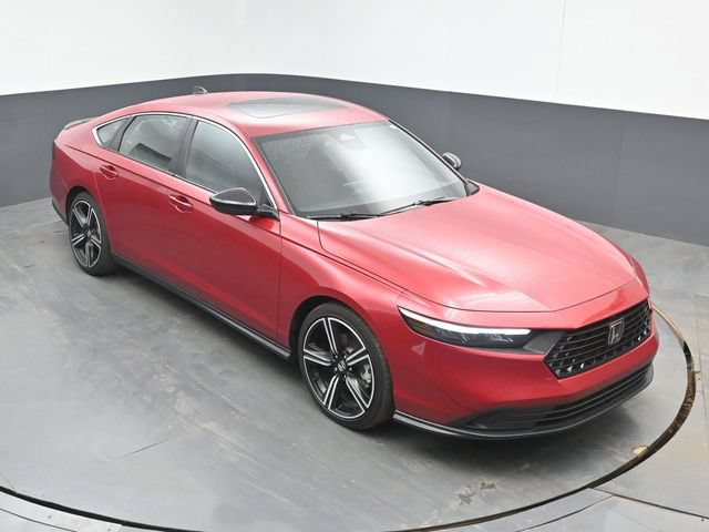 Certified 2025 Honda Accord Sport image 13