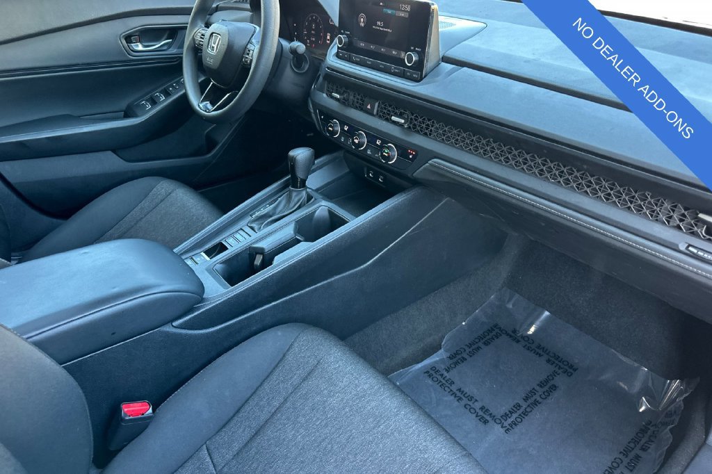 Used 2023 Honda Accord EX image 16