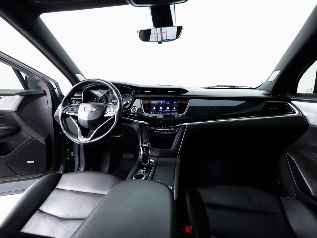 Used 2022 Cadillac XT6 Premium Luxury w/ Technology Package image 23