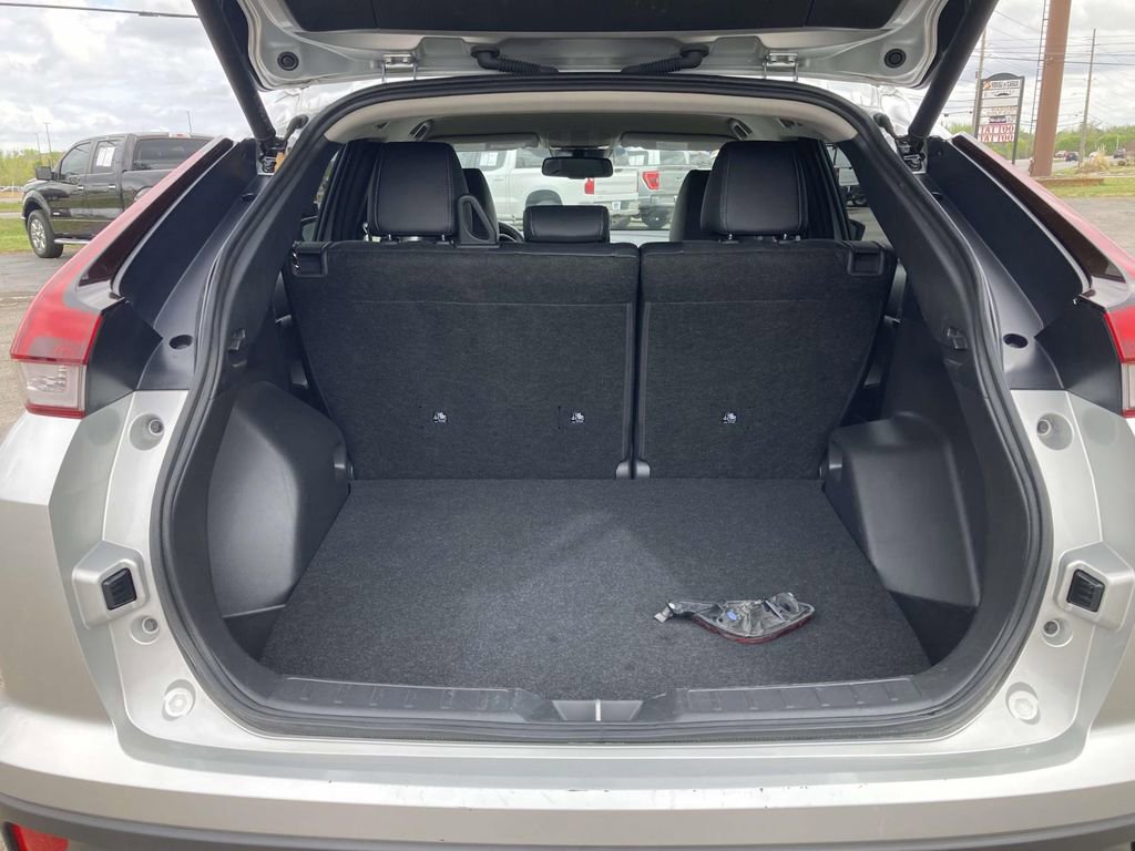 Used 2025 Mitsubishi Eclipse Cross SE image 13