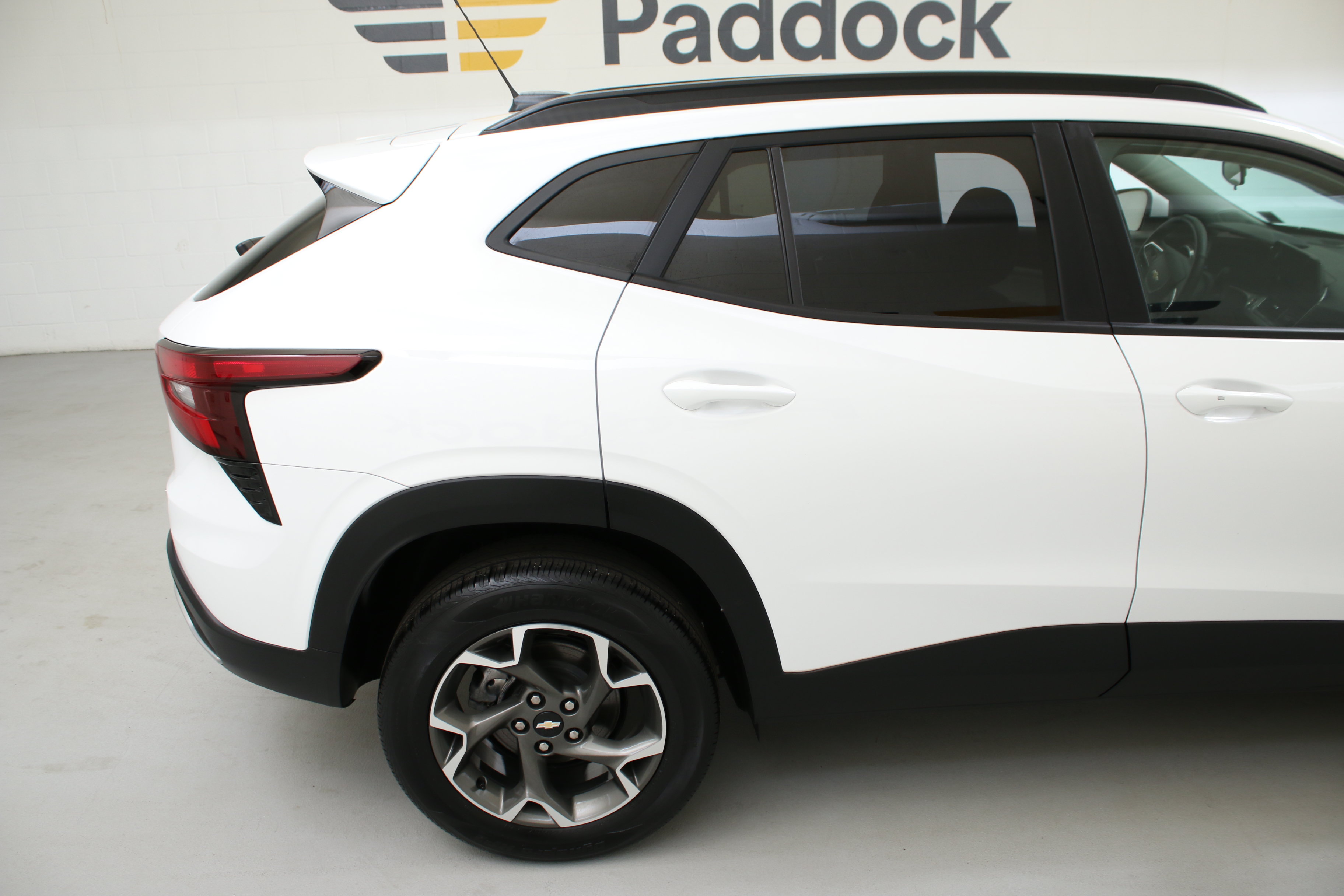 Used 2024 Chevrolet Trax LT w/ LT Convenience Package FWD image 20