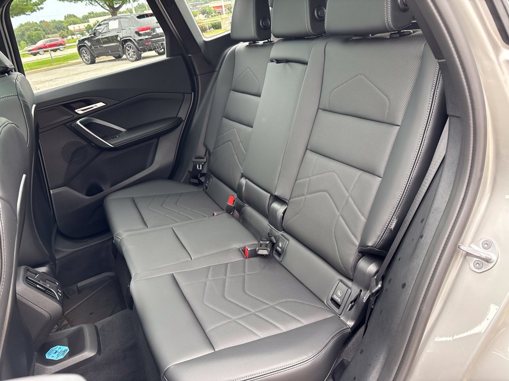 Used 2026 BMW X1 xDrive28i w/ Technology Package AWD/4WD image 19
