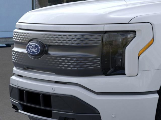 New 2025 Ford F150 Lightning Flash image 20