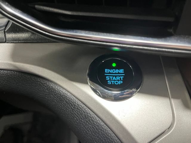Used 2020 Ford Explorer XLT w/ Equipment Group 202A AWD/4WD image 14
