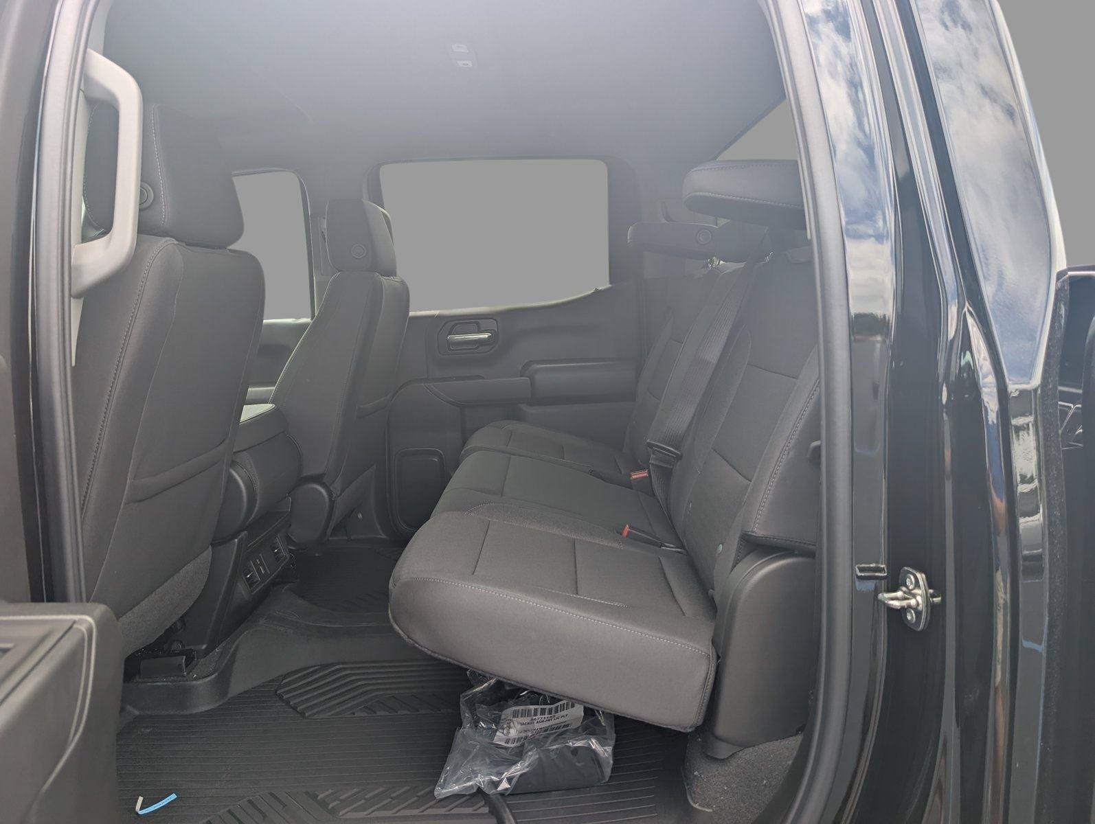 New 2026 Chevrolet Silverado 1500 Custom Trail Boss w/ LPO, Dark Essentials Package AWD/4WD image 33
