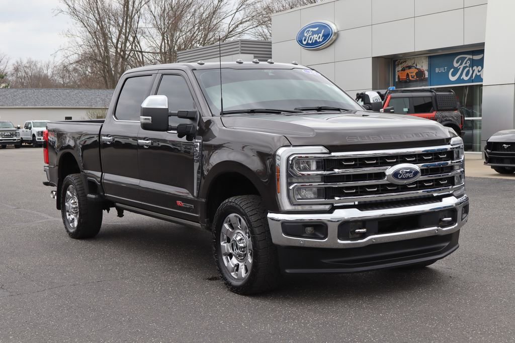 Used 2024 Ford F250 King Ranch w/ Chrome Package image 2