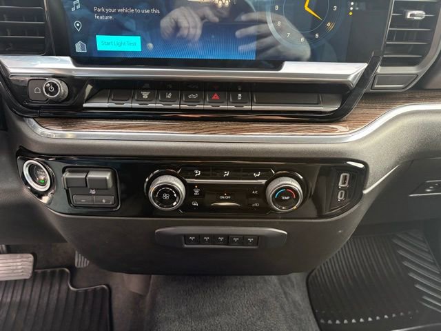 Used 2024 Chevrolet Silverado 3500 LT AWD/4WD image 20