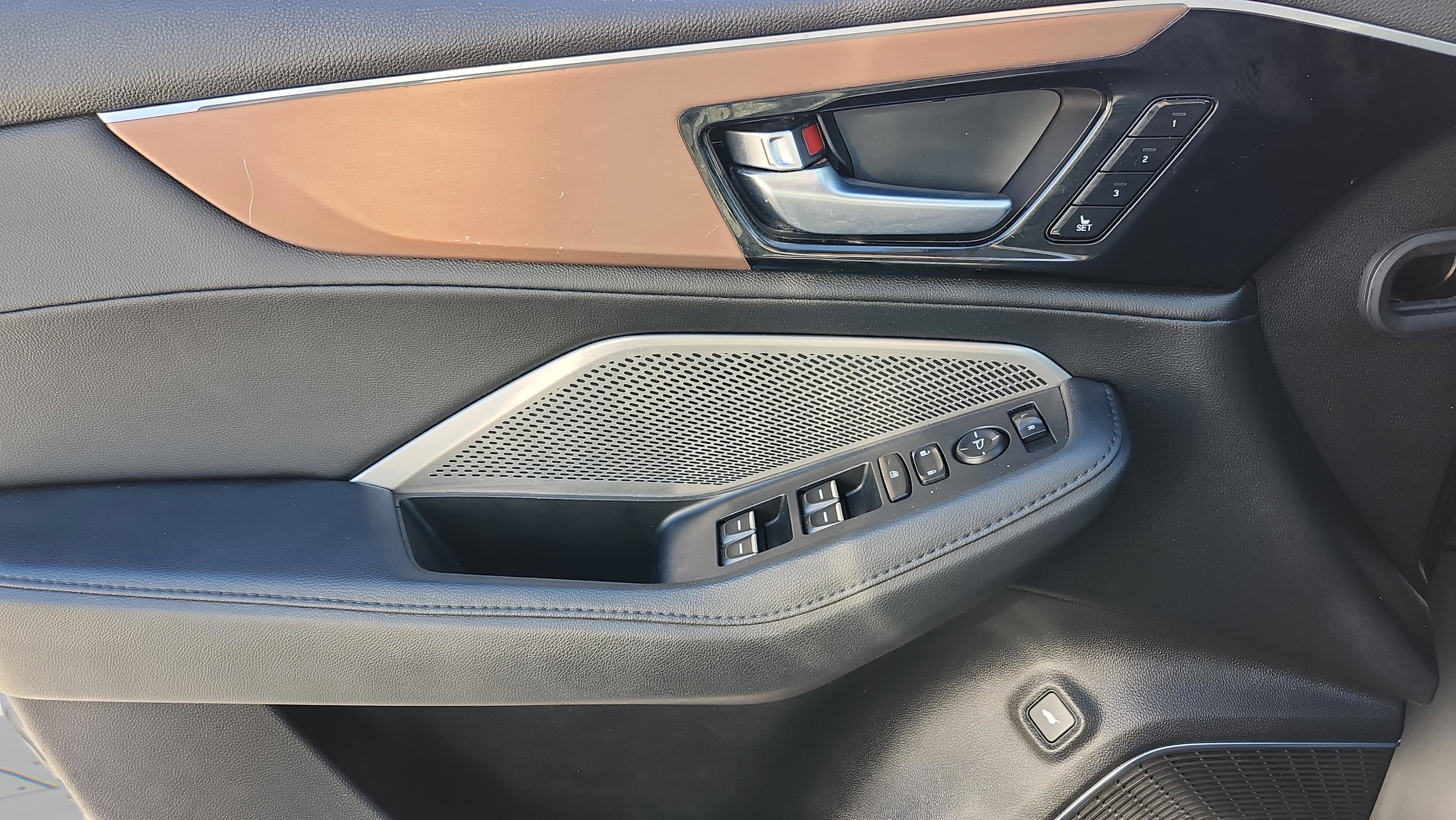 Certified 2022 Acura MDX FWD image 35