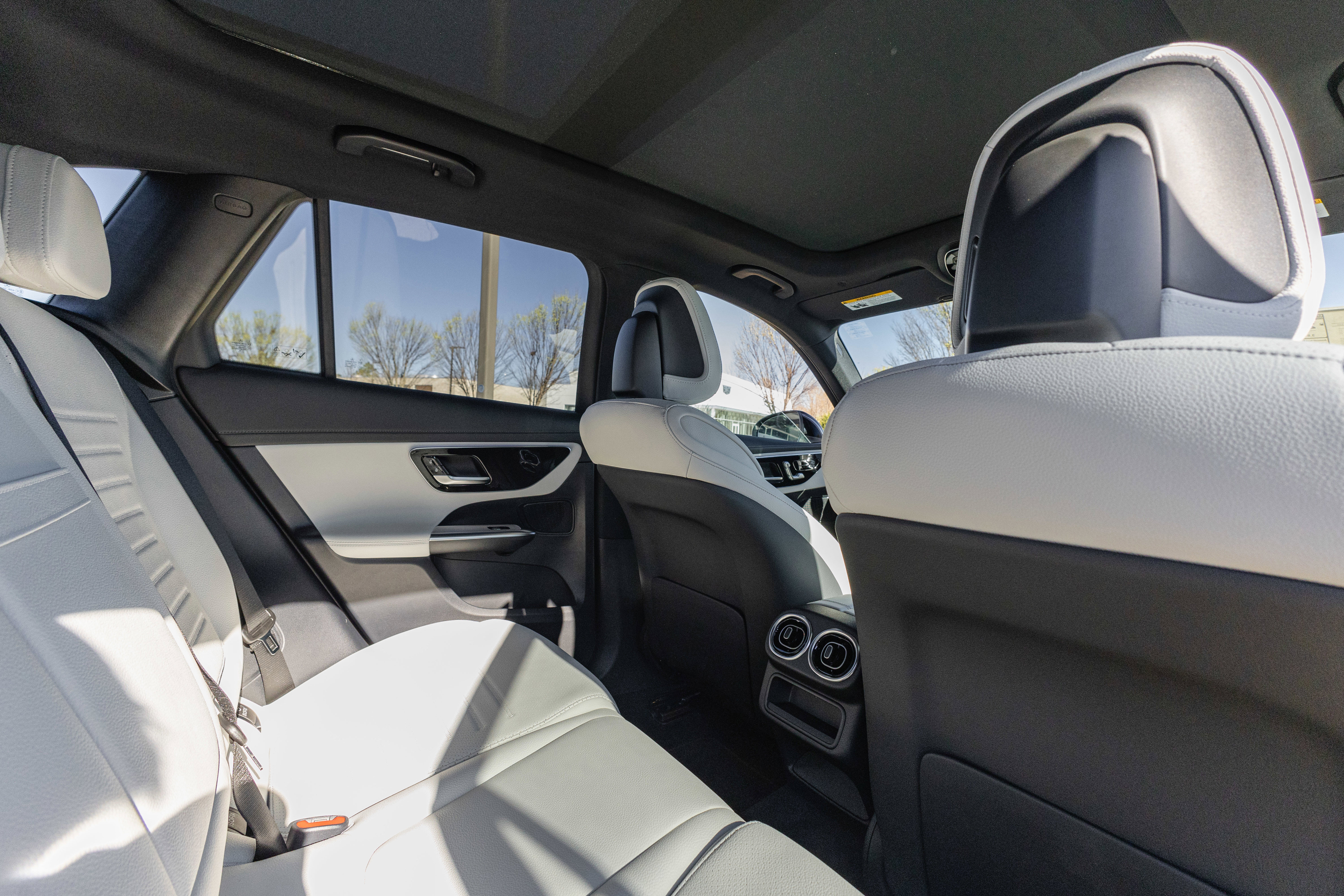 New 2026 Mercedes-Benz GLC 300 4MATIC image 26