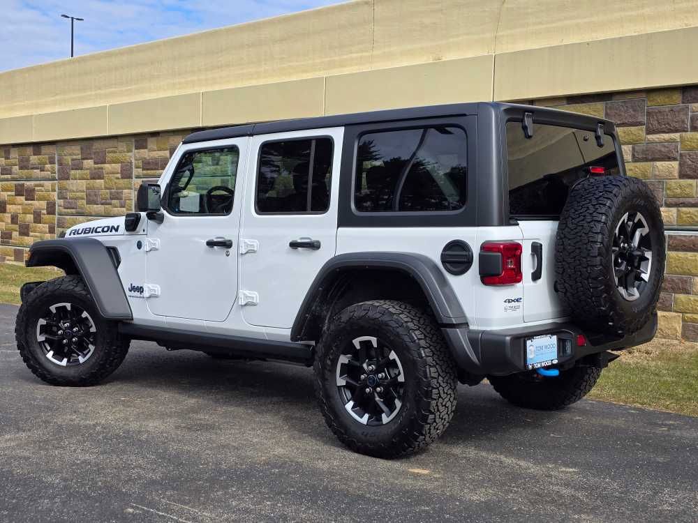 Used 2024 Jeep Wrangler Unlimited Rubicon 4xe image 10
