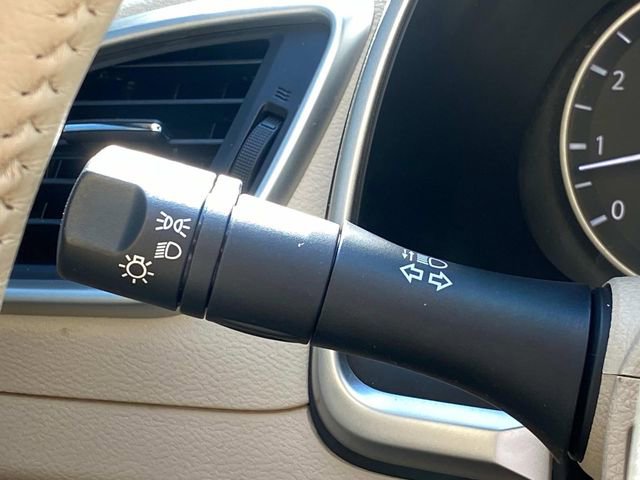 Used 2018 Nissan Murano SL w/ Moonroof Package image 22