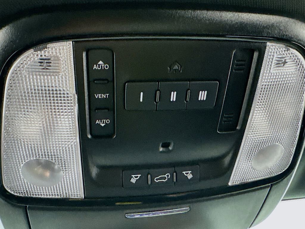 Used 2021 Dodge Durango R/T AWD/4WD image 18