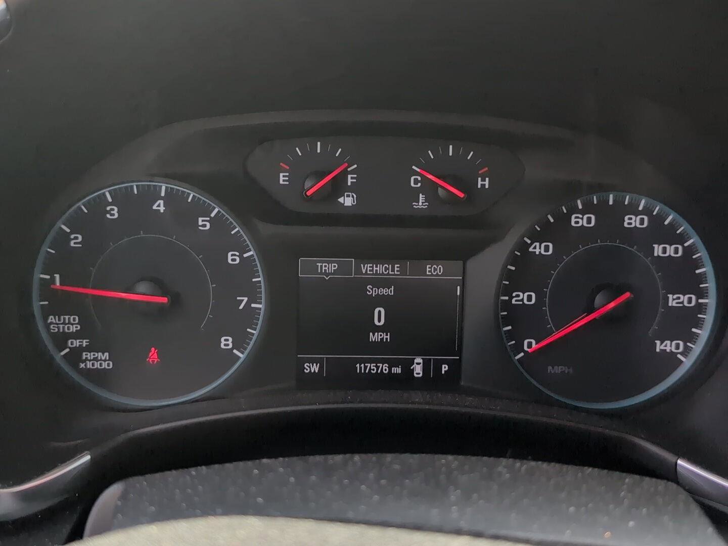 Used 2018 Chevrolet Equinox LT FWD image 24