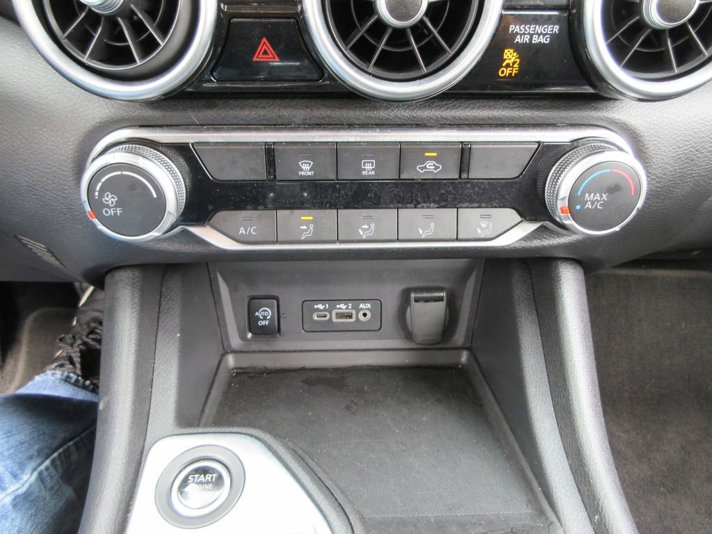 Used 2024 Nissan Sentra SV FWD image 28