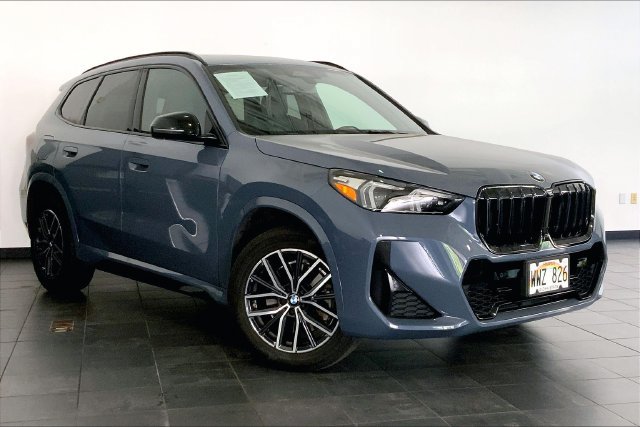 Used 2023 BMW X1 xDrive28i w/ Premium Package AWD/4WD image 2