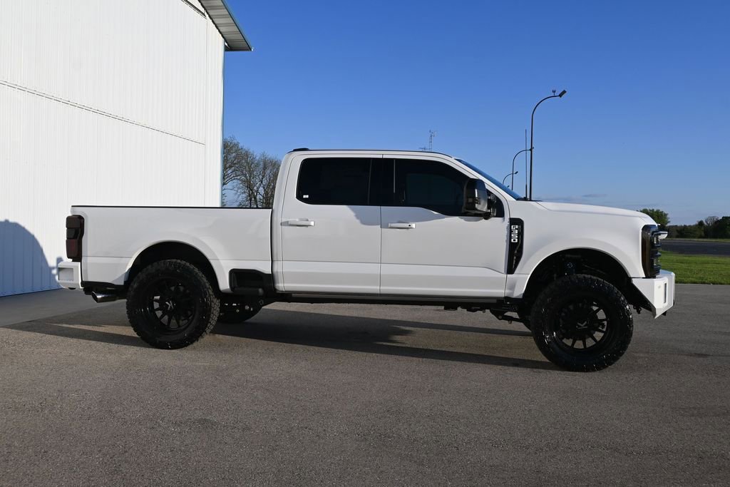 New 2026 Ford F350 Platinum w/ FX4 Off-Road Package AWD/4WD image 7