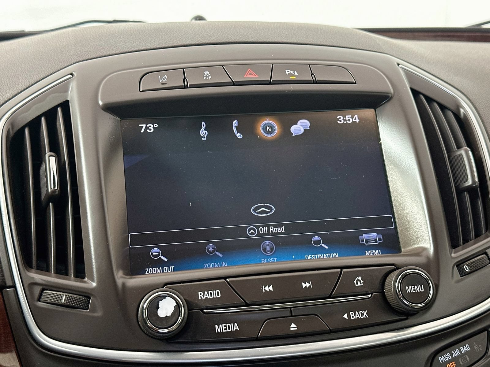 Used 2017 Buick Regal Premium w/ Driver Confidence Package #1 FWD image 13