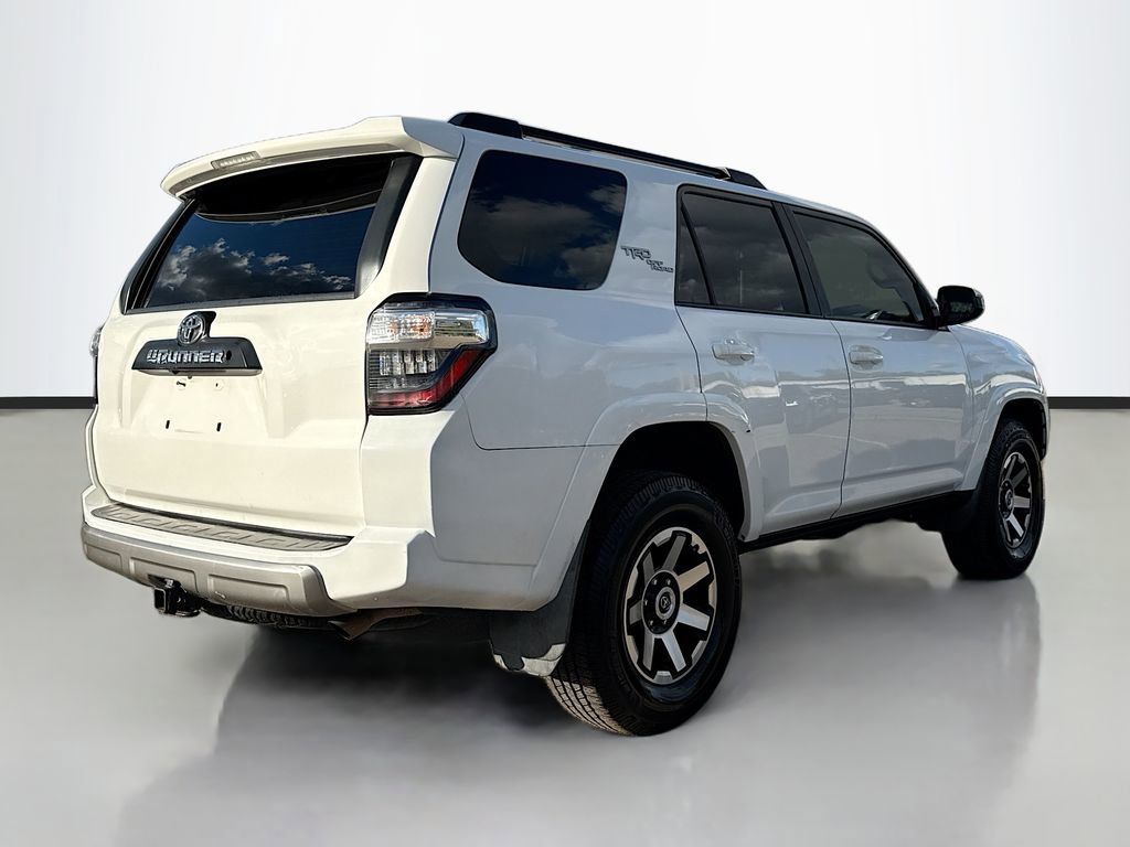 Used 2019 Toyota 4Runner TRD Off-Road image 3