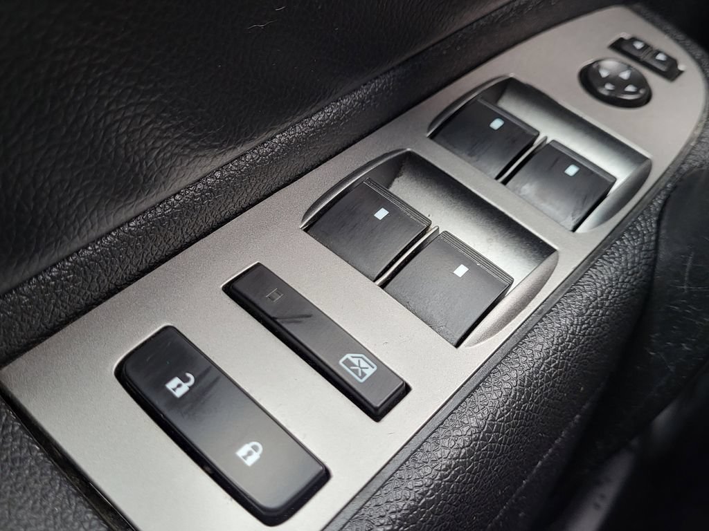 Used 2013 Chevrolet Silverado 1500 LS AWD/4WD image 12