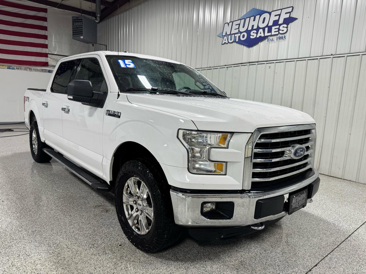 Used 2015 Ford F150 XLT w/ Equipment Group 302A Luxury AWD/4WD image 2