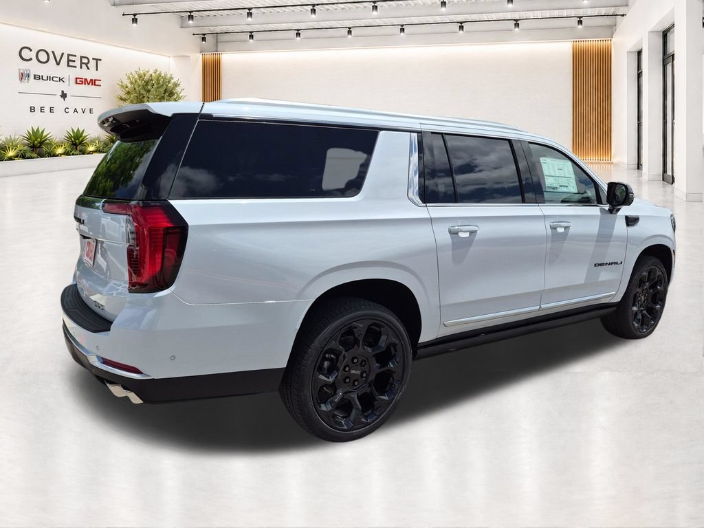 New 2026 GMC Yukon XL Denali w/ Denali Reserve Package AWD/4WD image 11
