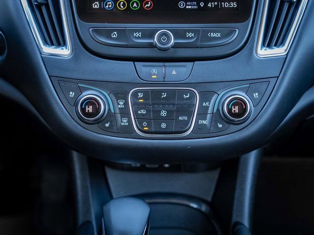 Used 2024 Chevrolet Malibu LT image 24