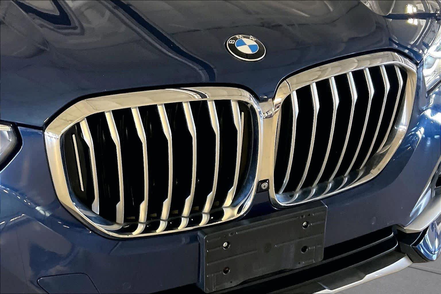 Used 2019 BMW X5 xDrive40i w/ Convenience Package AWD/4WD image 30