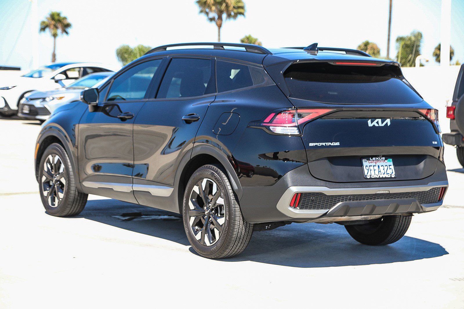 Used 2023 Kia Sportage X-Line w/ X-Line Premium Package AWD/4WD image 5
