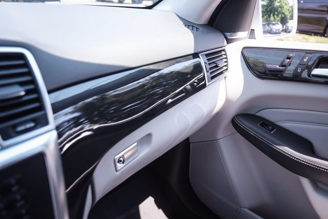 Used 2015 Mercedes-Benz ML 350 4MATIC image 33