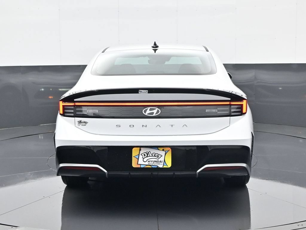 New 2026 Hyundai Sonata SEL FWD image 6