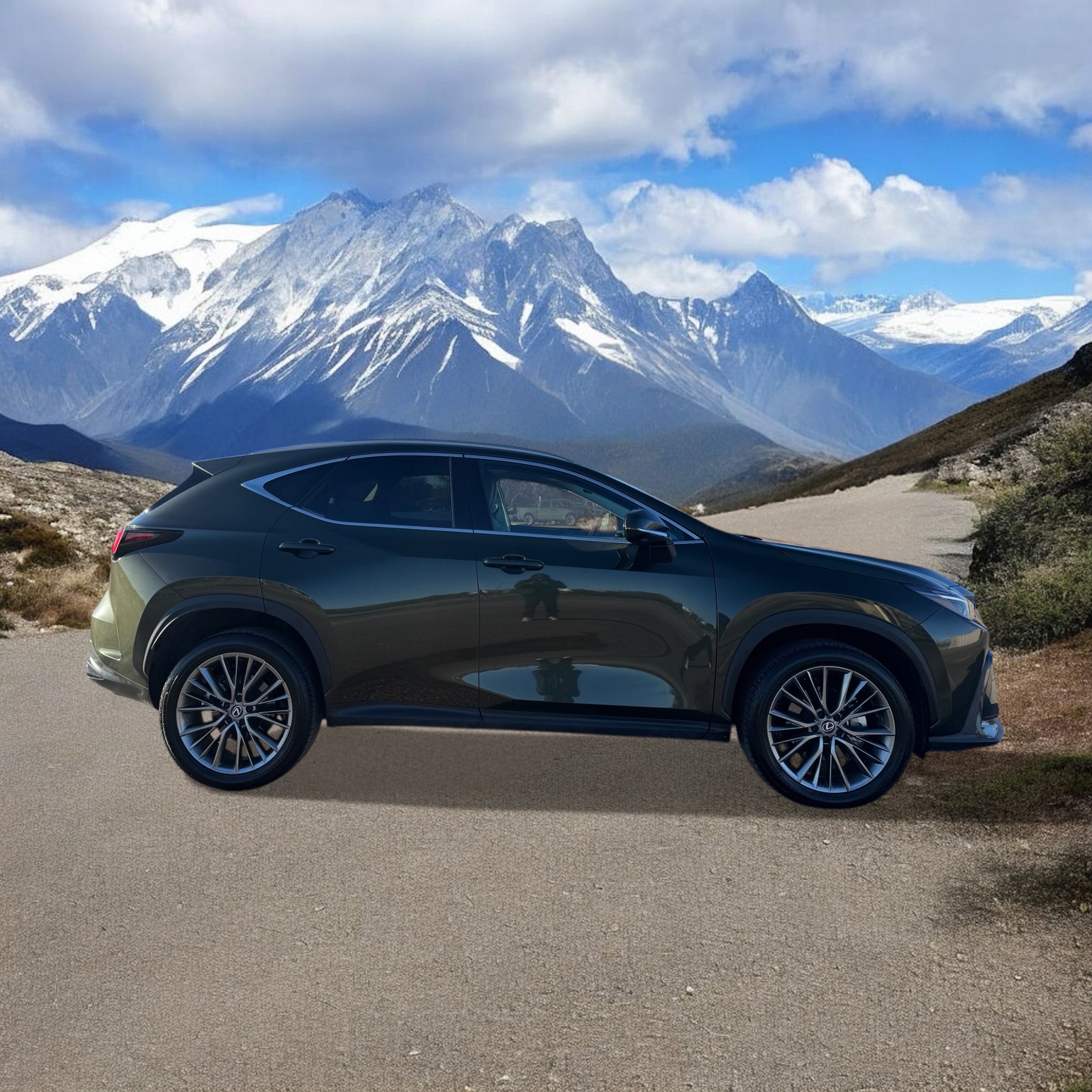 Used 2024 Lexus NX 350 AWD w/ Luxury Package image 6