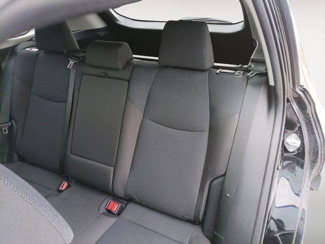 Used 2025 Toyota RAV4 LE AWD/4WD image 13